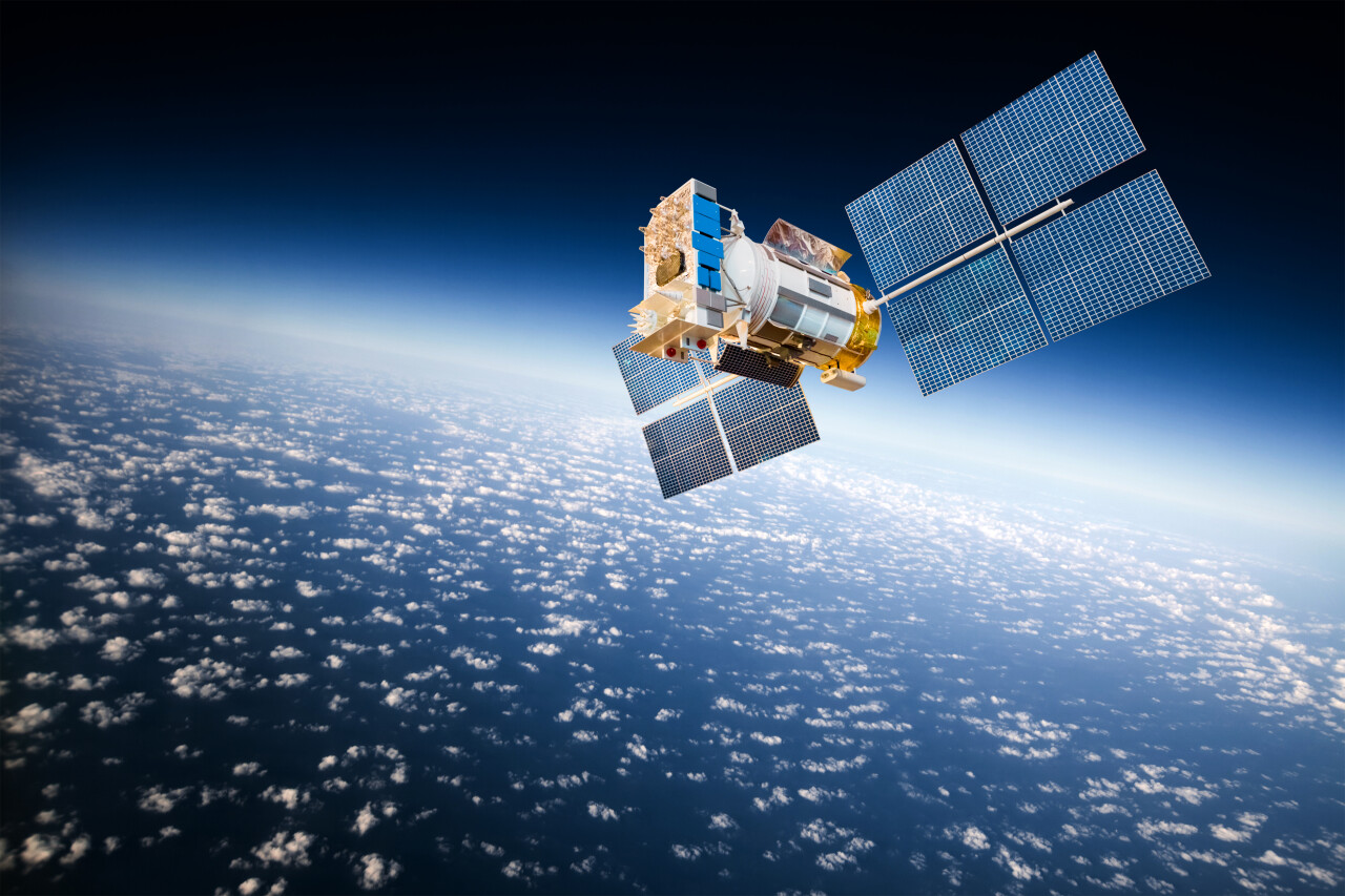 SpaceX卫星互联网项目:550千米高空部署1584颗卫星，网络延迟降至15毫秒