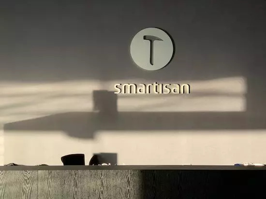 字节跳动接盘锤子科技,罗永浩的头痛真的结束