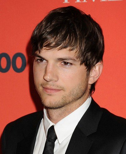 阿什顿·库彻/ - 创业邦