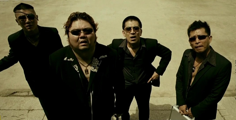 除了养一批黑社会讨账之外,"征信"在互联网时代还有很多新玩法