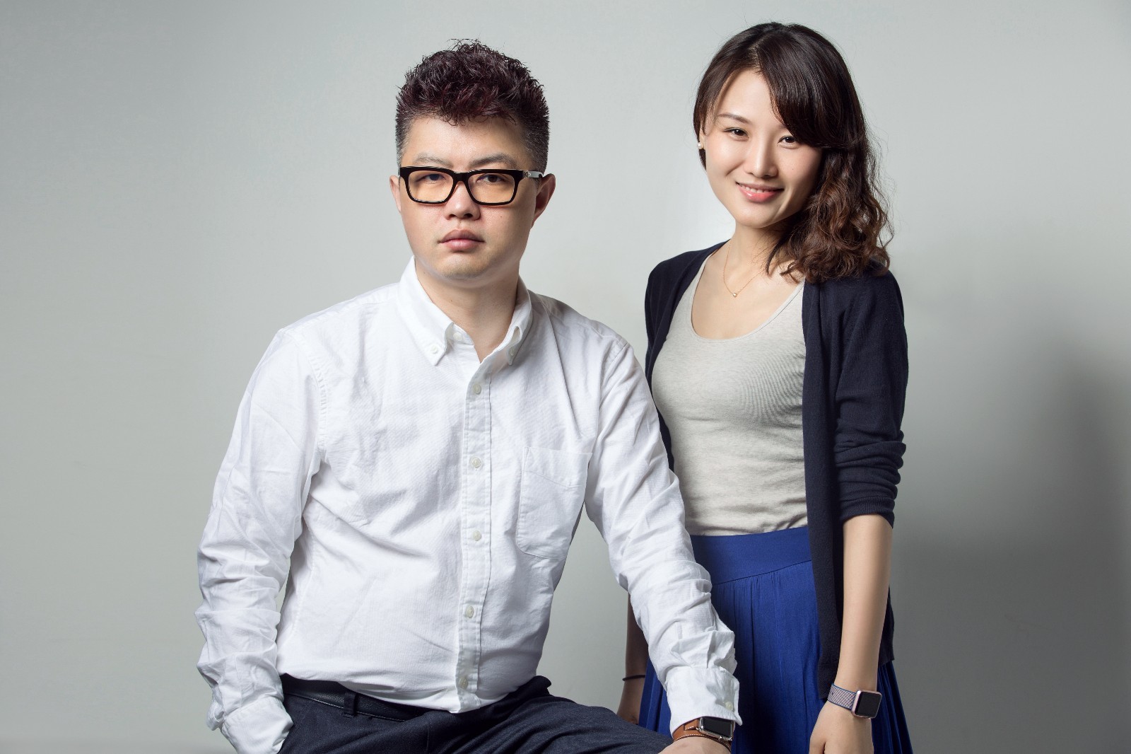 饭美美创始人兼 ceo 郝景振(左)和饭美美联合创始人兼 coo 张娴(右)