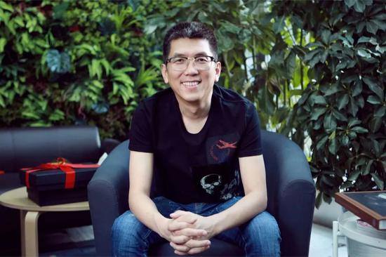 徐易容在798的HIGO办公室