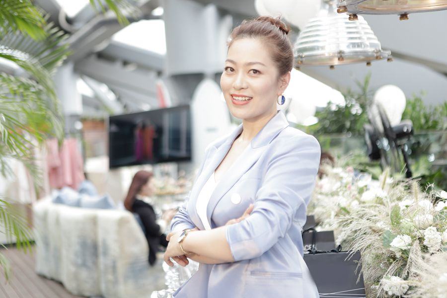 衣二三CEO刘梦媛-900.jpg