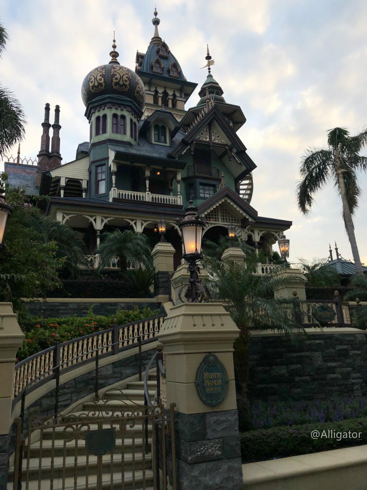 看得见的万圣节鬼屋,看不见的迪士尼ip帝国