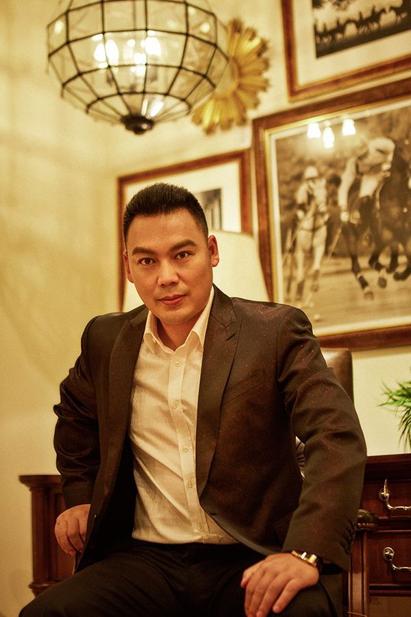 巨海十年,用"成杰"影响世界