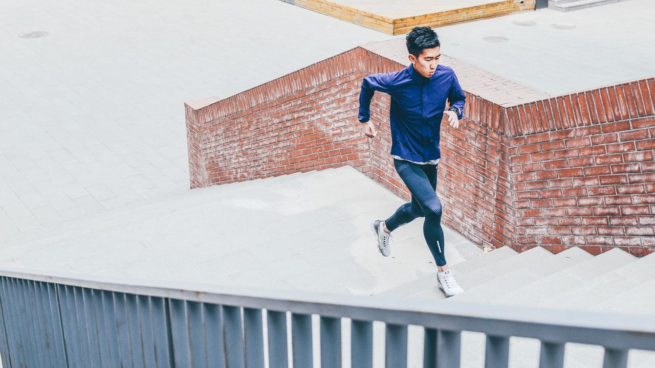 教练苏禹豪 运动中_看图王.jpg