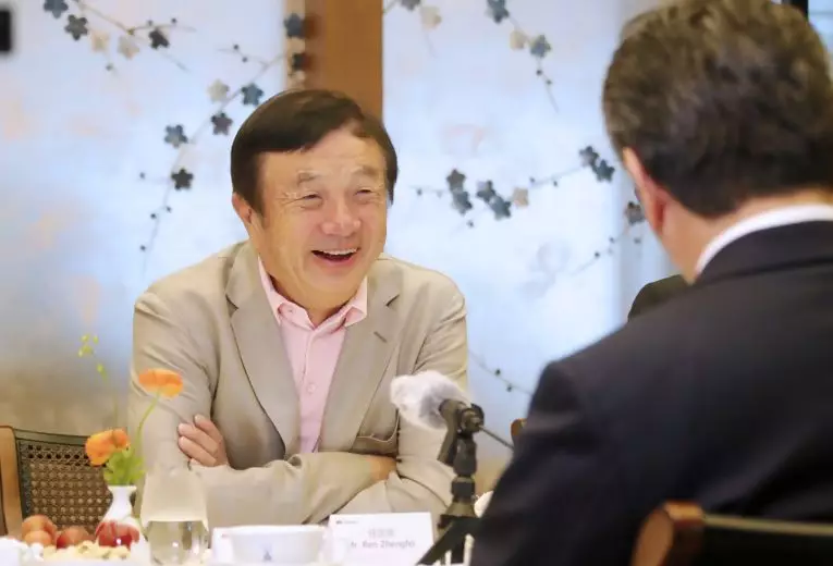 任正非接受日本共同社采访:很担心5g带宽用不完,超前需求的技术很容易