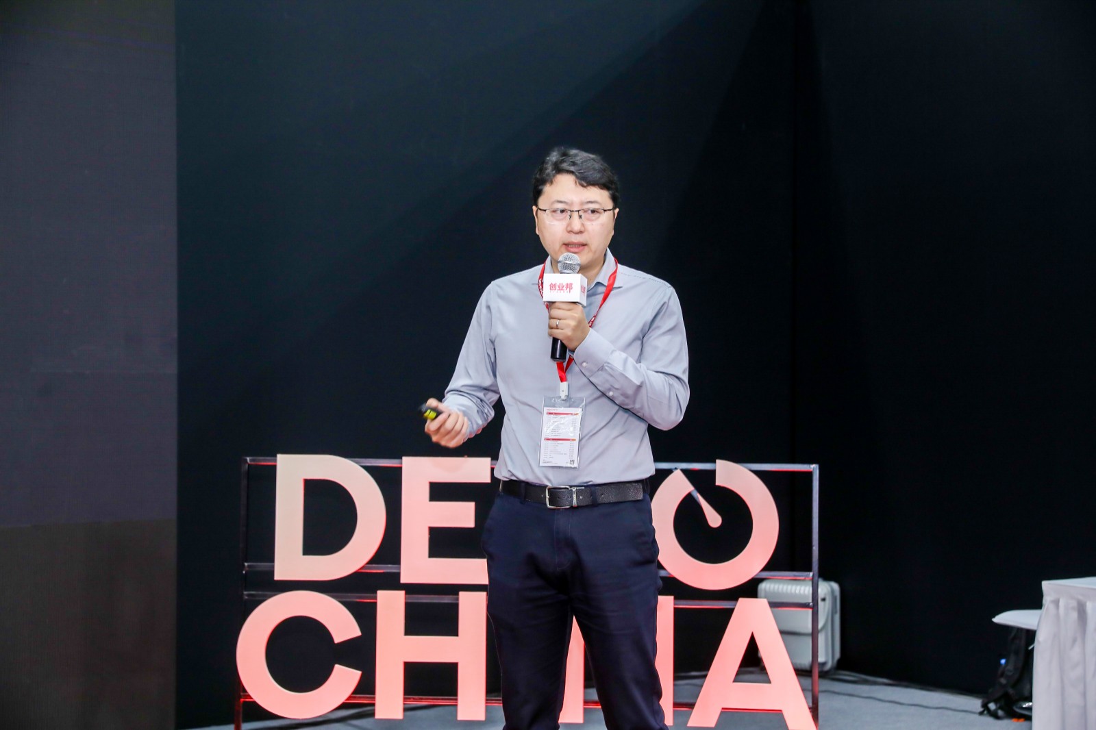 深睿医疗李一鸣:ai如何在医疗领域"供给侧"破局