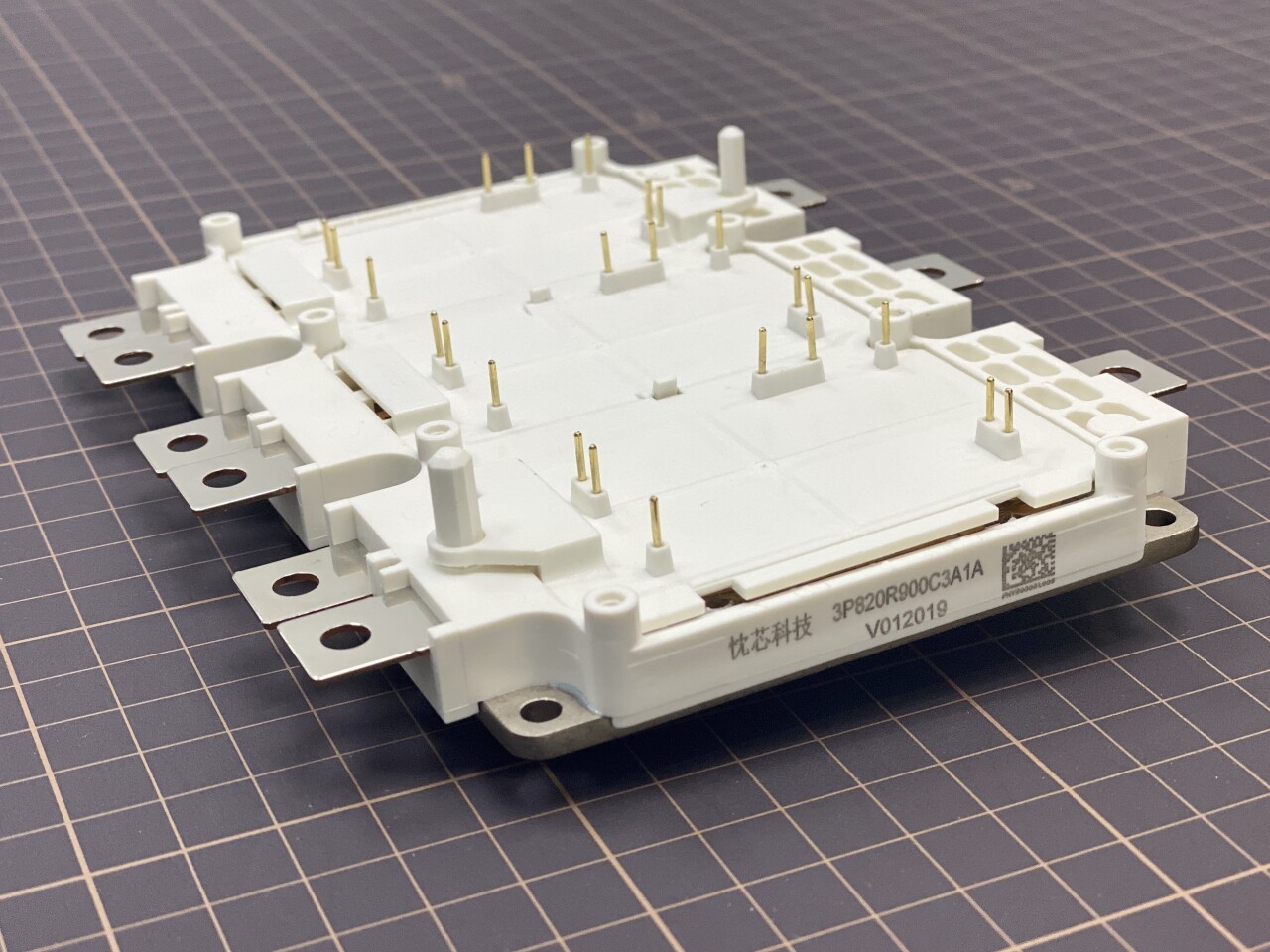 忱芯科技碳化硅模块先行者
