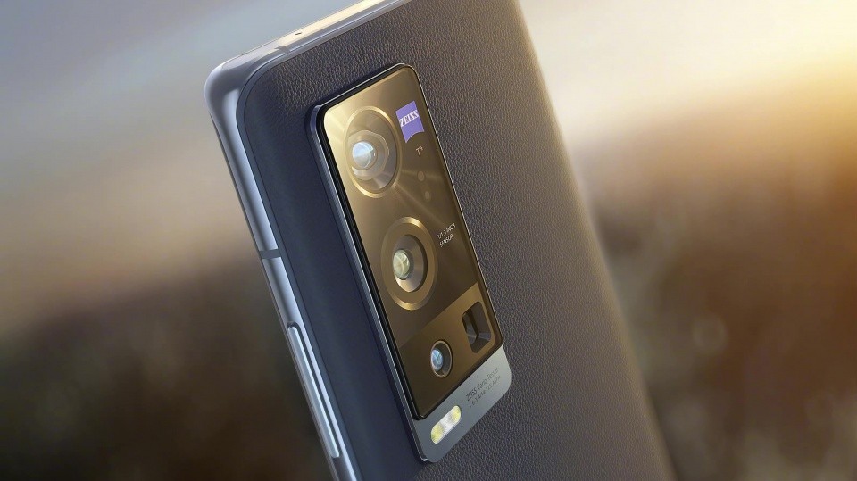 智能手机市场观察：国产接过创新接力棒，vivo X60 Pro+提供最新例证