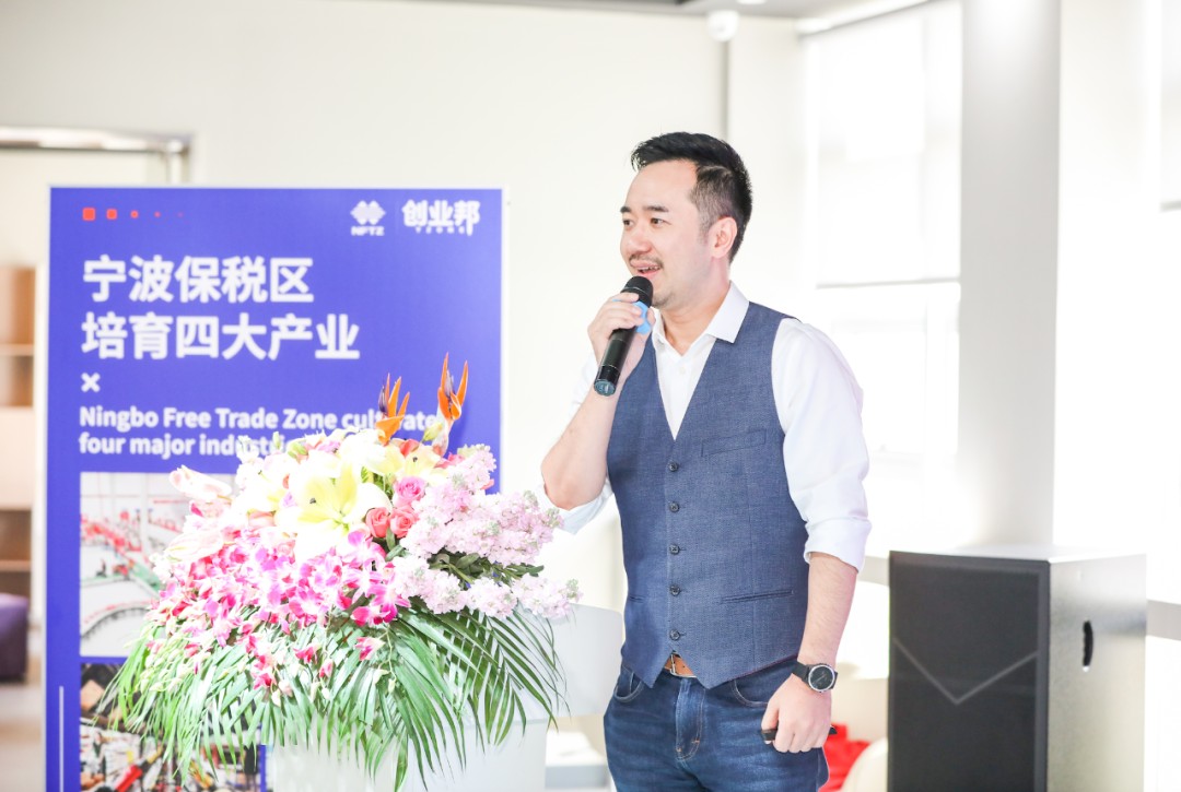 众模云创始人兼ceo孙震寰2007年,走过20多年风雨的吉烨模具厂迎来了