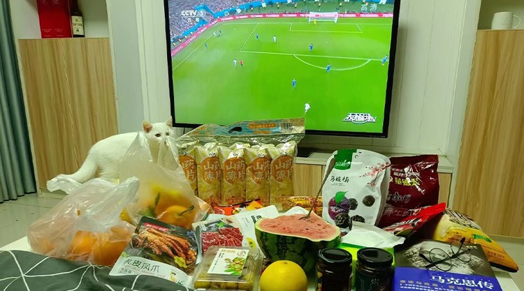 90后独家「操盘」世界杯，轻松日赚两万三！