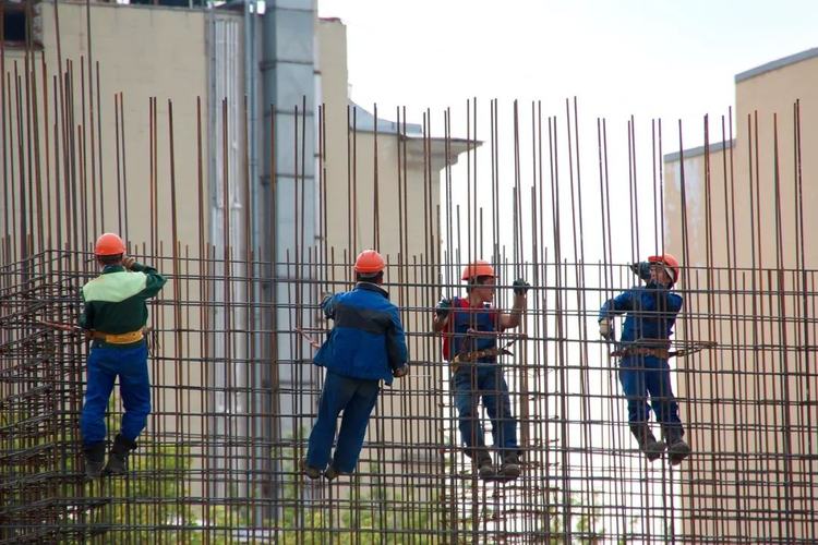 建筑行业如何实现碳中和，关键步骤和挑战