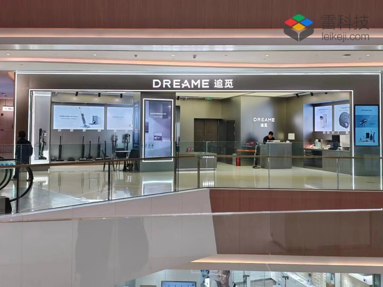 新锐家电品牌门店体验:从线上卷到线下,从产品卷到服务