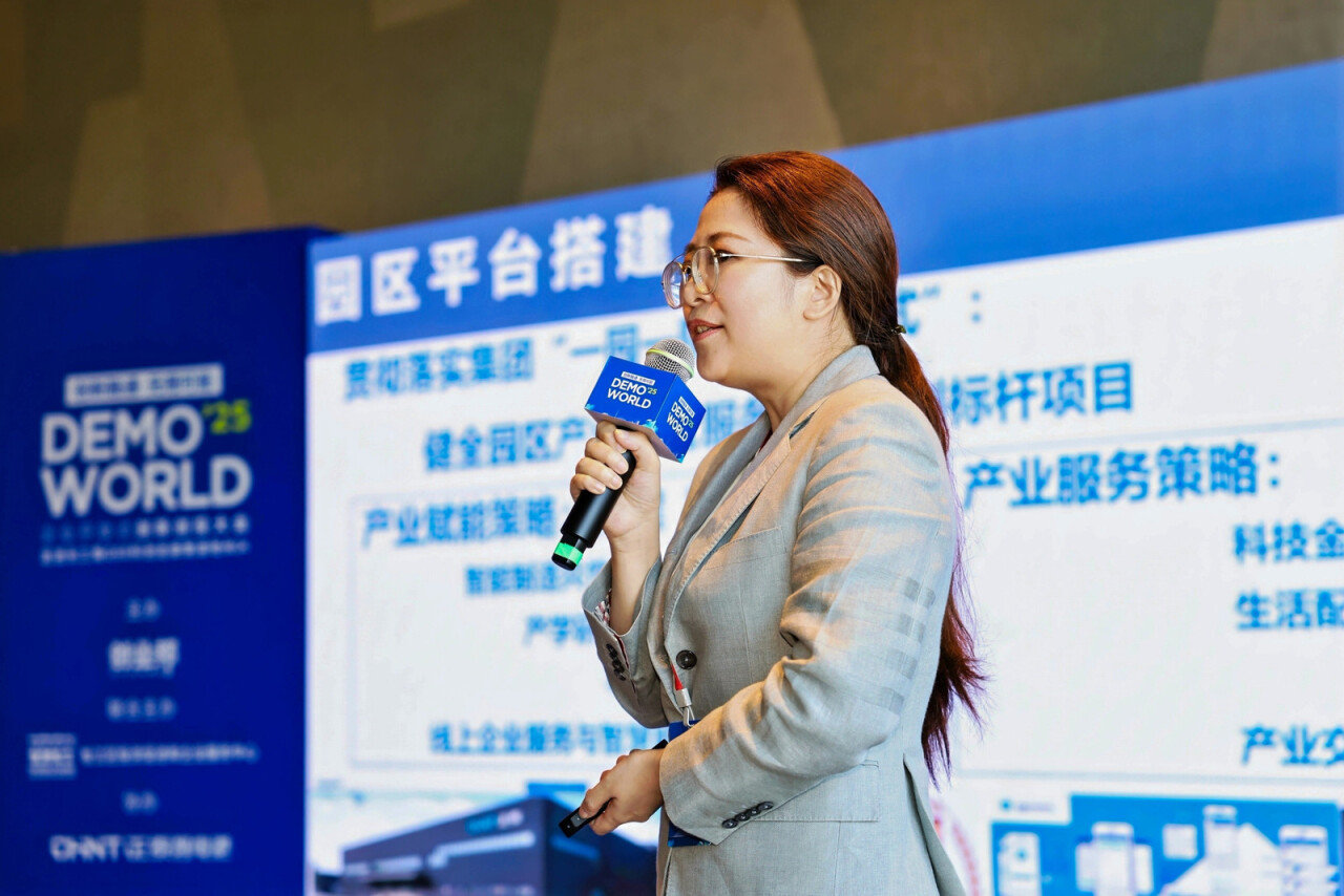 284A5282-3777749978.jpg