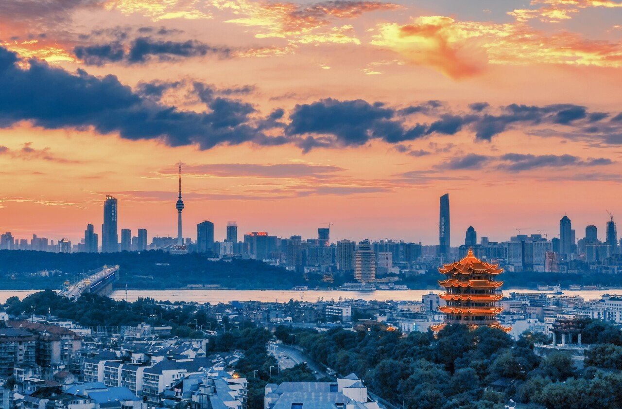 摄图网_500542375_武汉黄鹤楼(企业商用).jpg