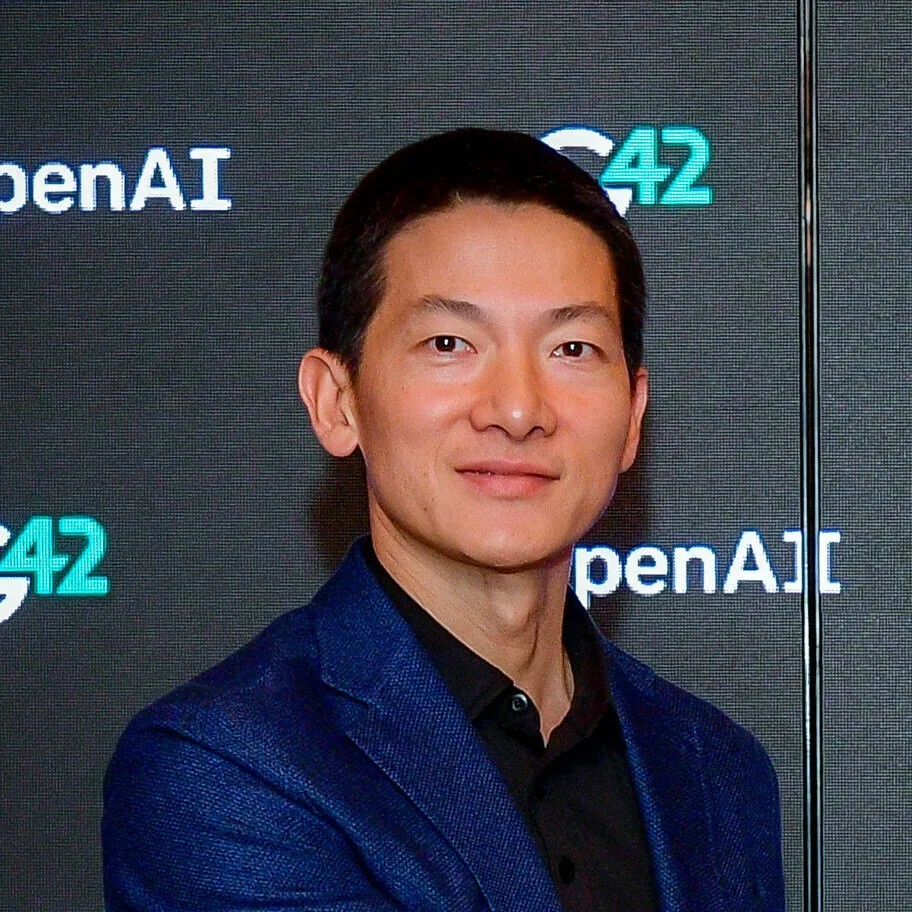 AI巨头G42获微软15亿美元投资,将弃用华为设备- 纽约时报中文网