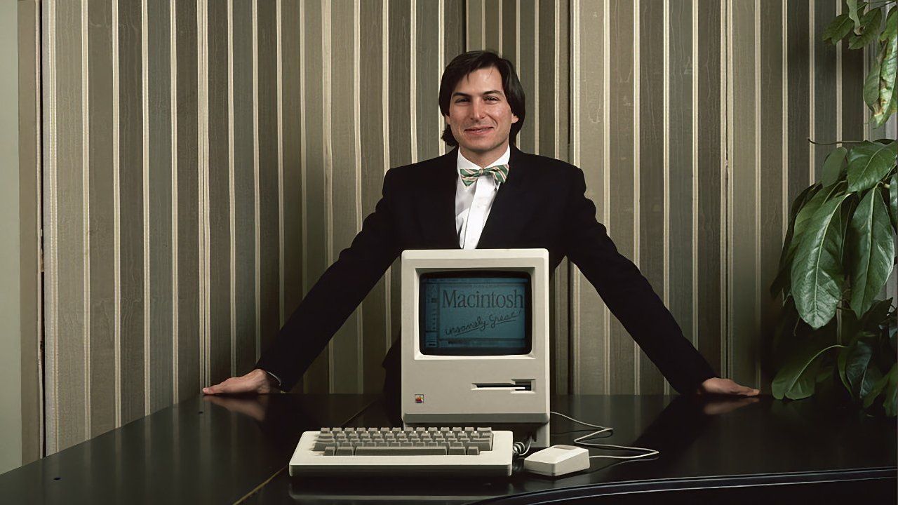 60425-124267-000-lead-Steve-Jobs-1984-xl.jpg