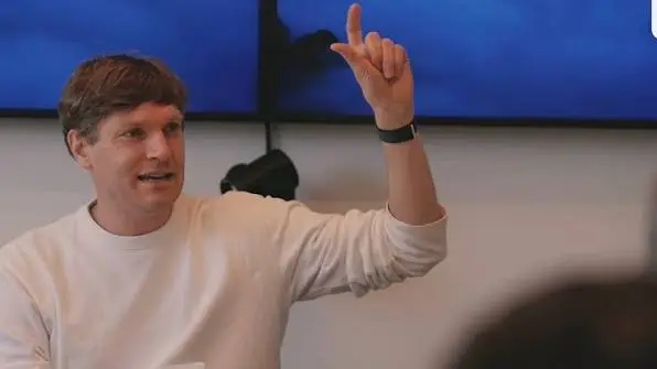 tbt to when we sat down with YC Partner Gustaf Alstromer. His take on what's killing early-stage startups stuck with us ? A lot of founders have never done sales. So they